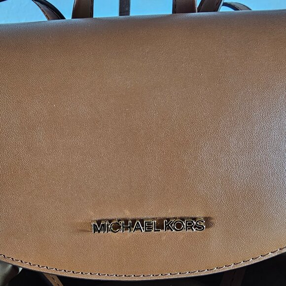 Michael Kors Jet Set Medium Pebbled Leather Backpack NWOT - Picture 8 of 13